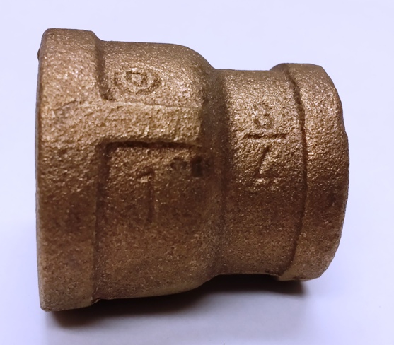 1" x 3/4"   Bronze Reducing Coupling.